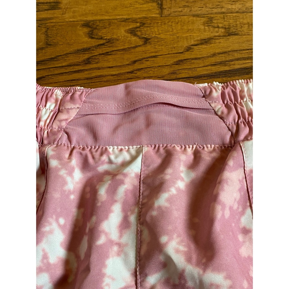 Nike Womens Dri-FIT Tie Dye Running Shorts Pink‎ White Loose Fit Size XS NWT - Picture 6 of 8